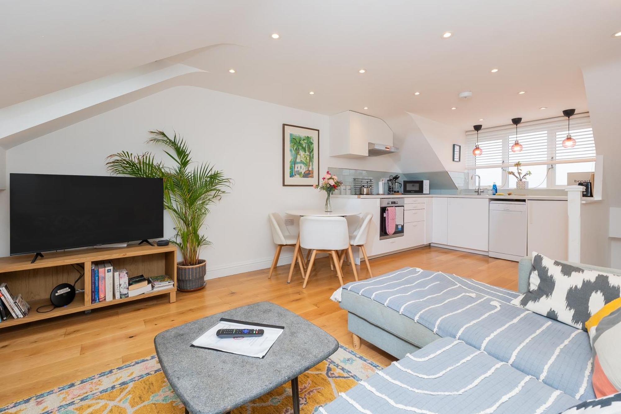 The Old Wire Factory - 2 Bed, Close To City Centre, Fast Wifi, Comfortable Home From Home Bristol Extérieur photo